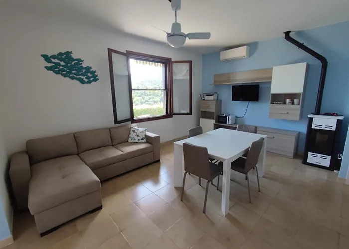 Emma - Goelba Nyaraló *