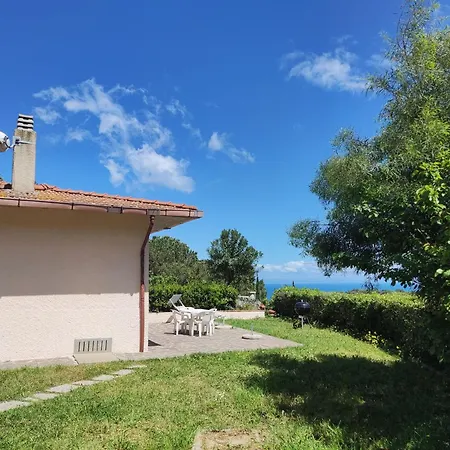 Emma - Goelba Holiday home